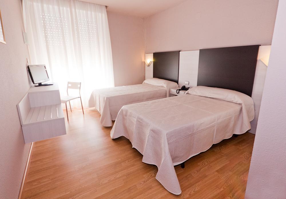 Hotel Fornos Calatayud Pokój zdjęcie